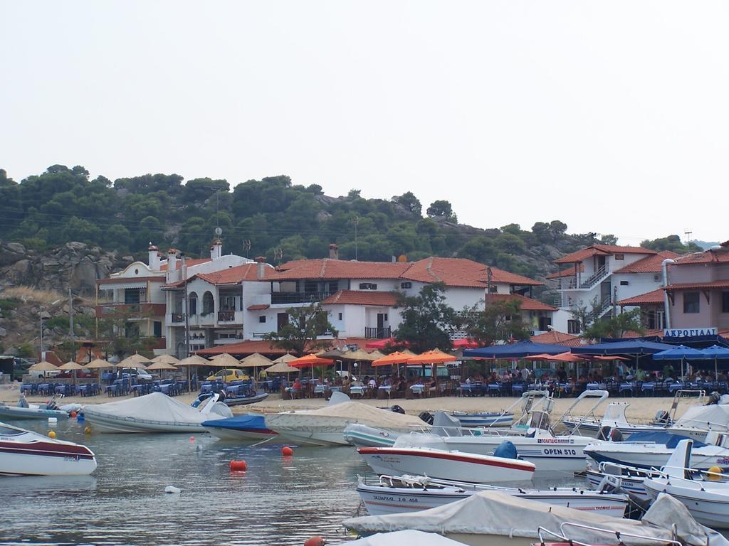 Apartamento Barbagiannis House Ormos Panagias Habitación foto